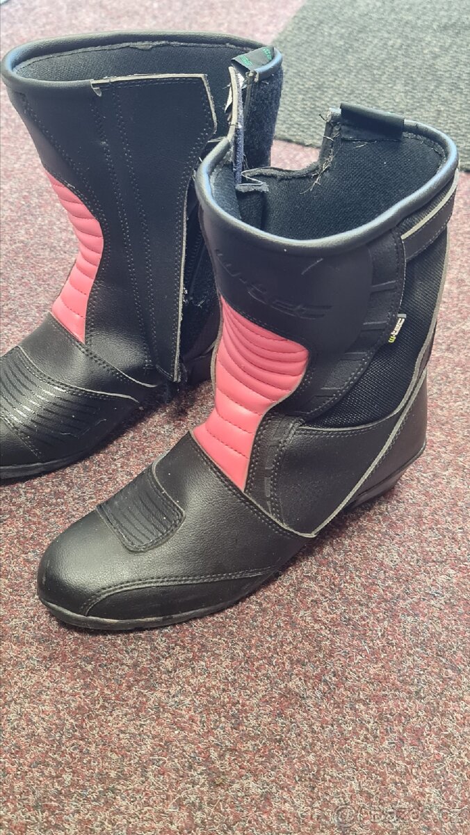 Motorkářské boty dámské, černo růžové na 38 nohu