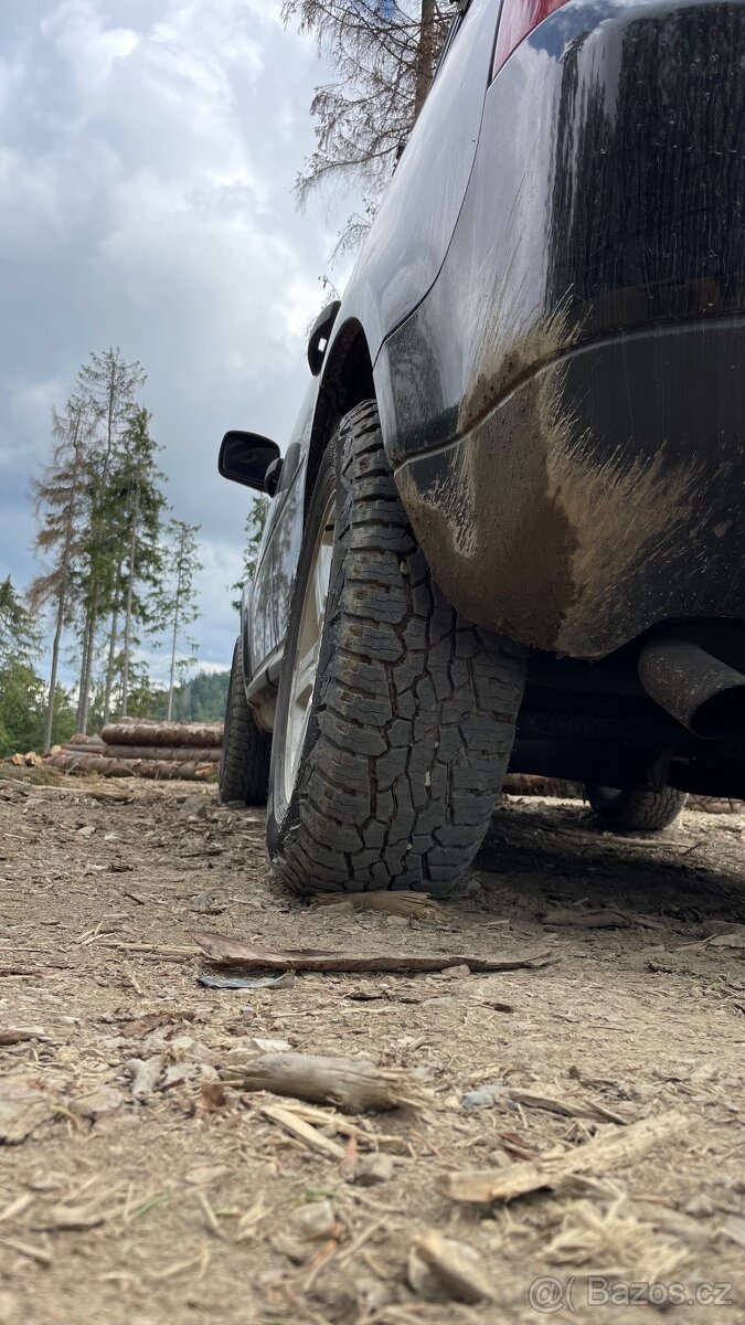 Nokian Outpost 235/65 R17