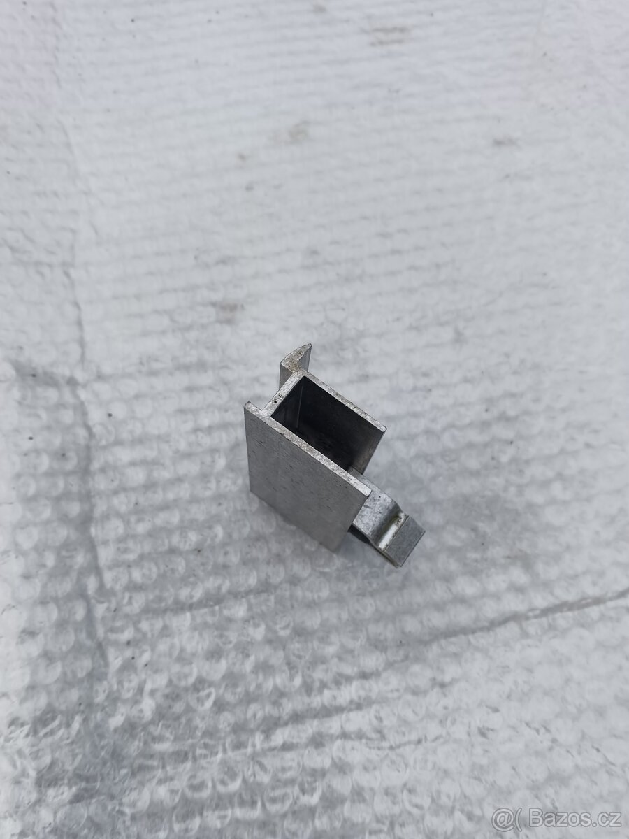 Příchytka koncová...