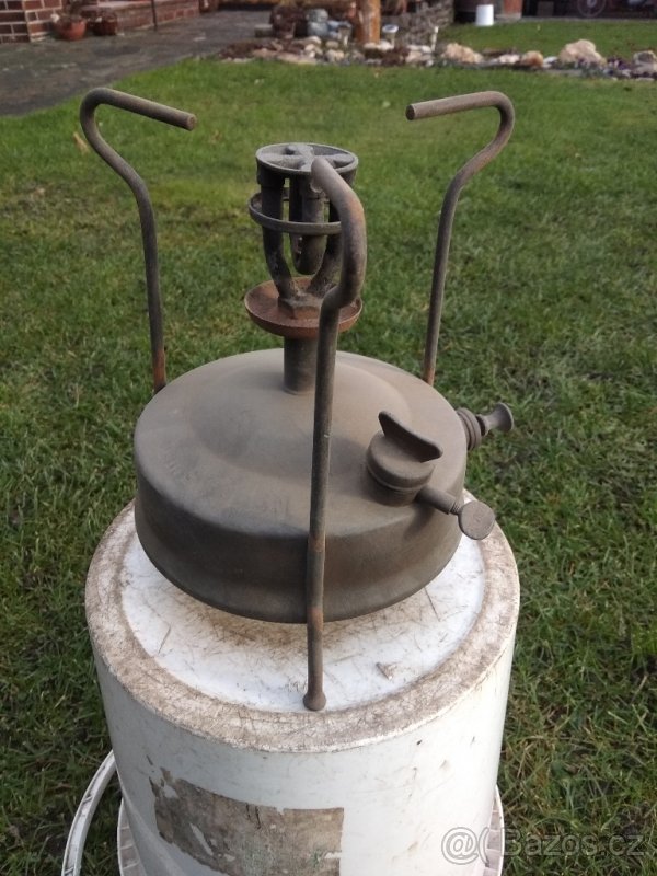 Vařič historický mosazný