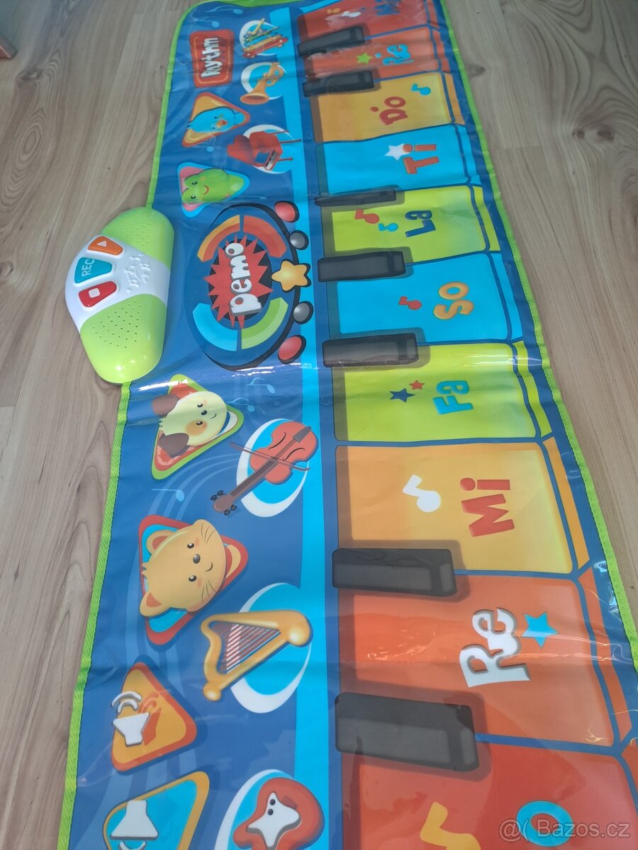 Nový Muzikální kobereček dlouhý 100 sm.