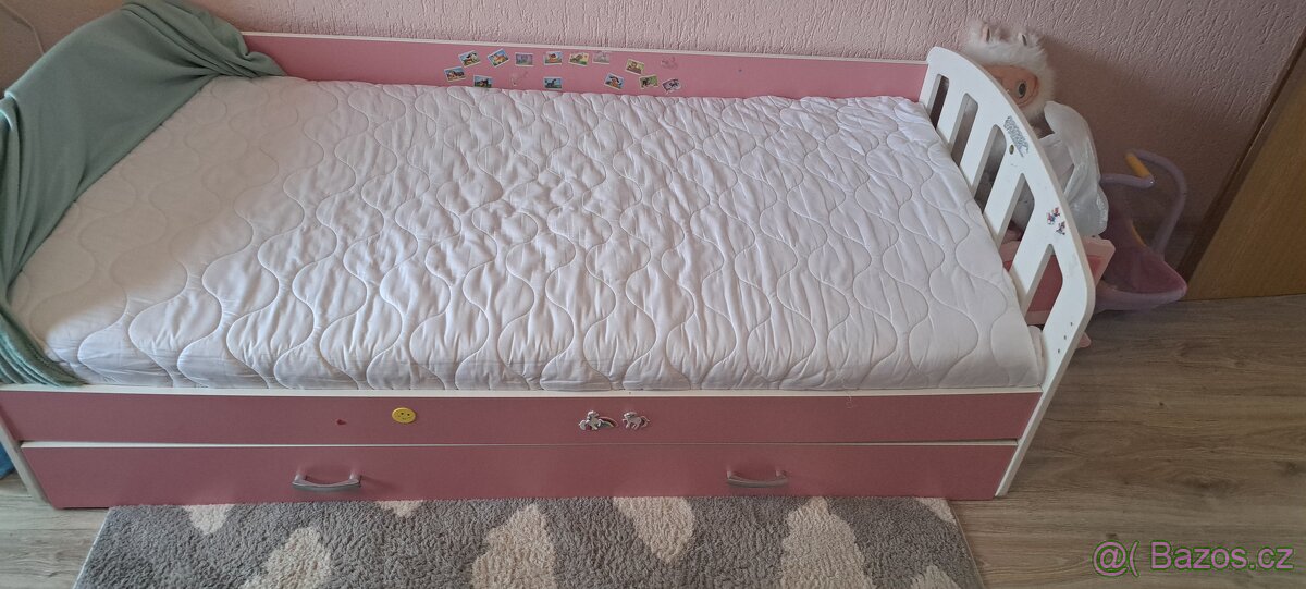 Dětská postel