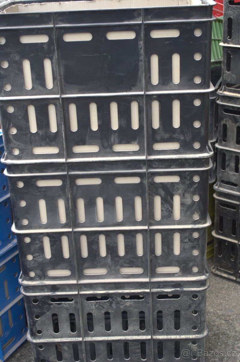 Přepravky plastové - velké