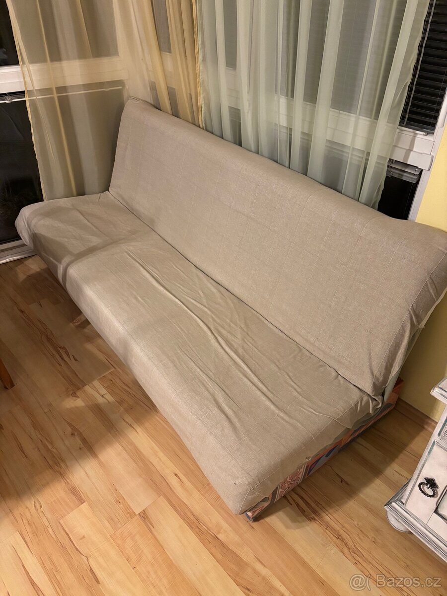 Rozkládací pohovka zdarma za odvoz