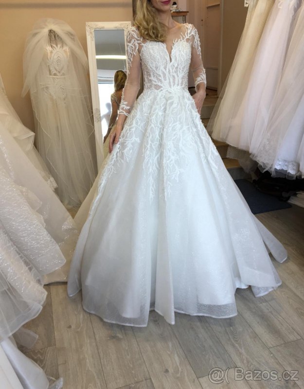 Svatební šaty s rukávem  vel. 32-36.