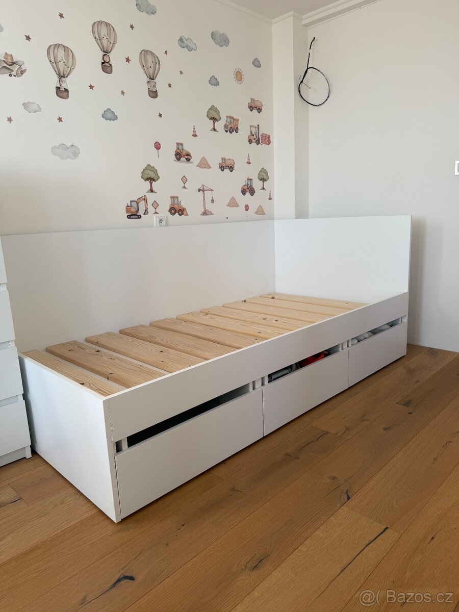 Na prodej: jednolůžková postel 100x200 na zakázku – bílá