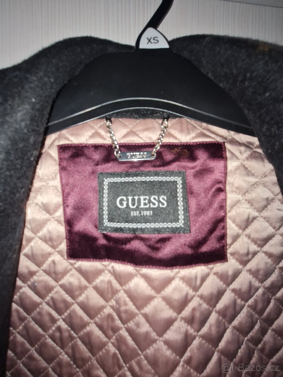 Kabát a bunda GUESS