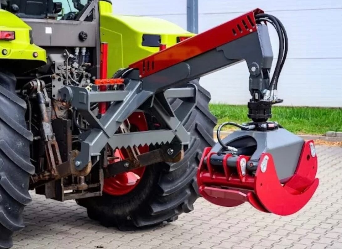 Hydraulické kleště na kulatinu