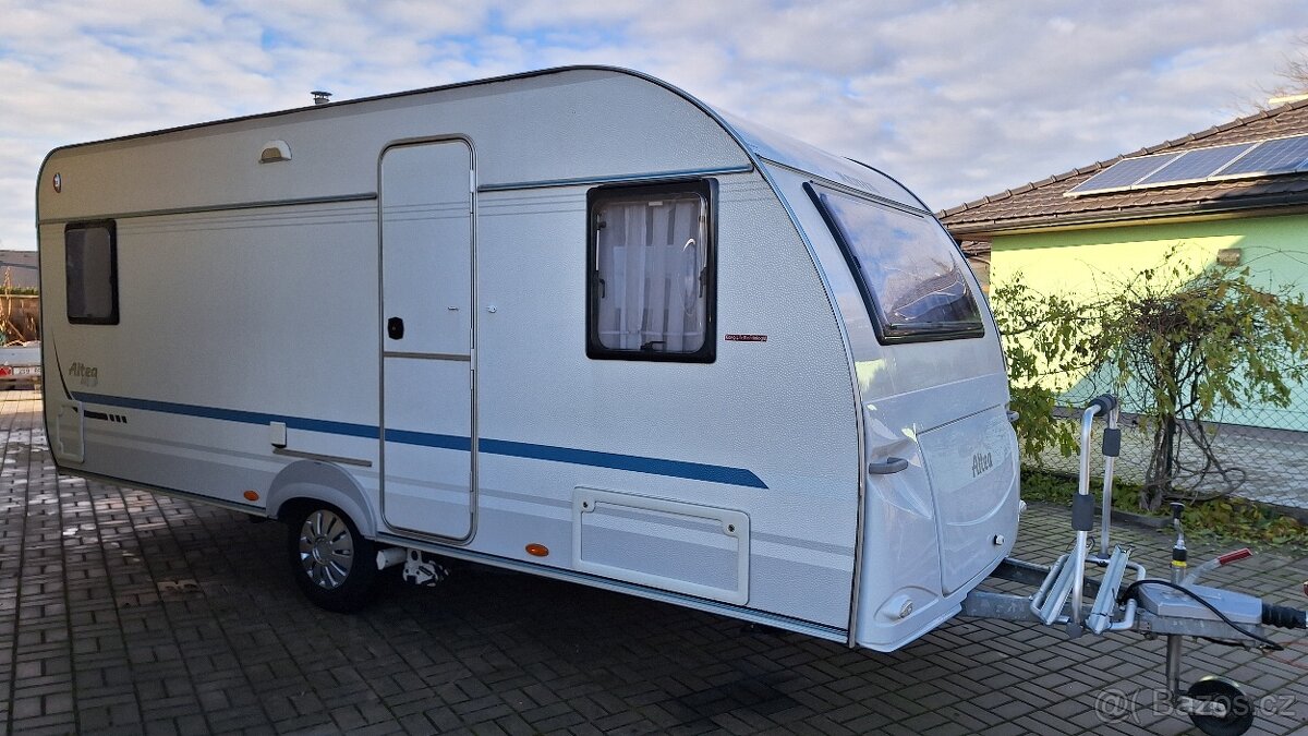 Karavan Adria Altea 492 UP, el. pojezd, předstan, 100 km