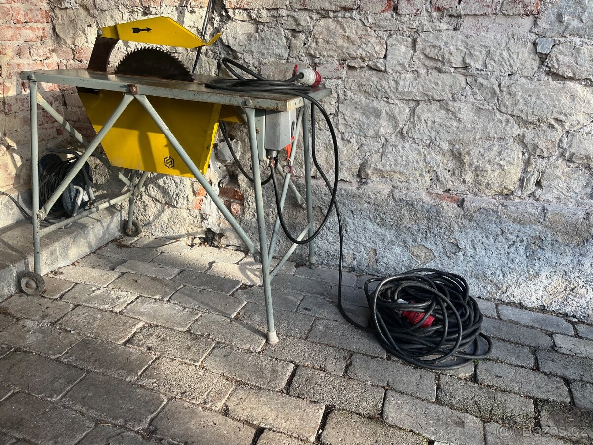 Stolová kotoučová pila NAREX TKP 40 380V+srovnávací frézka
