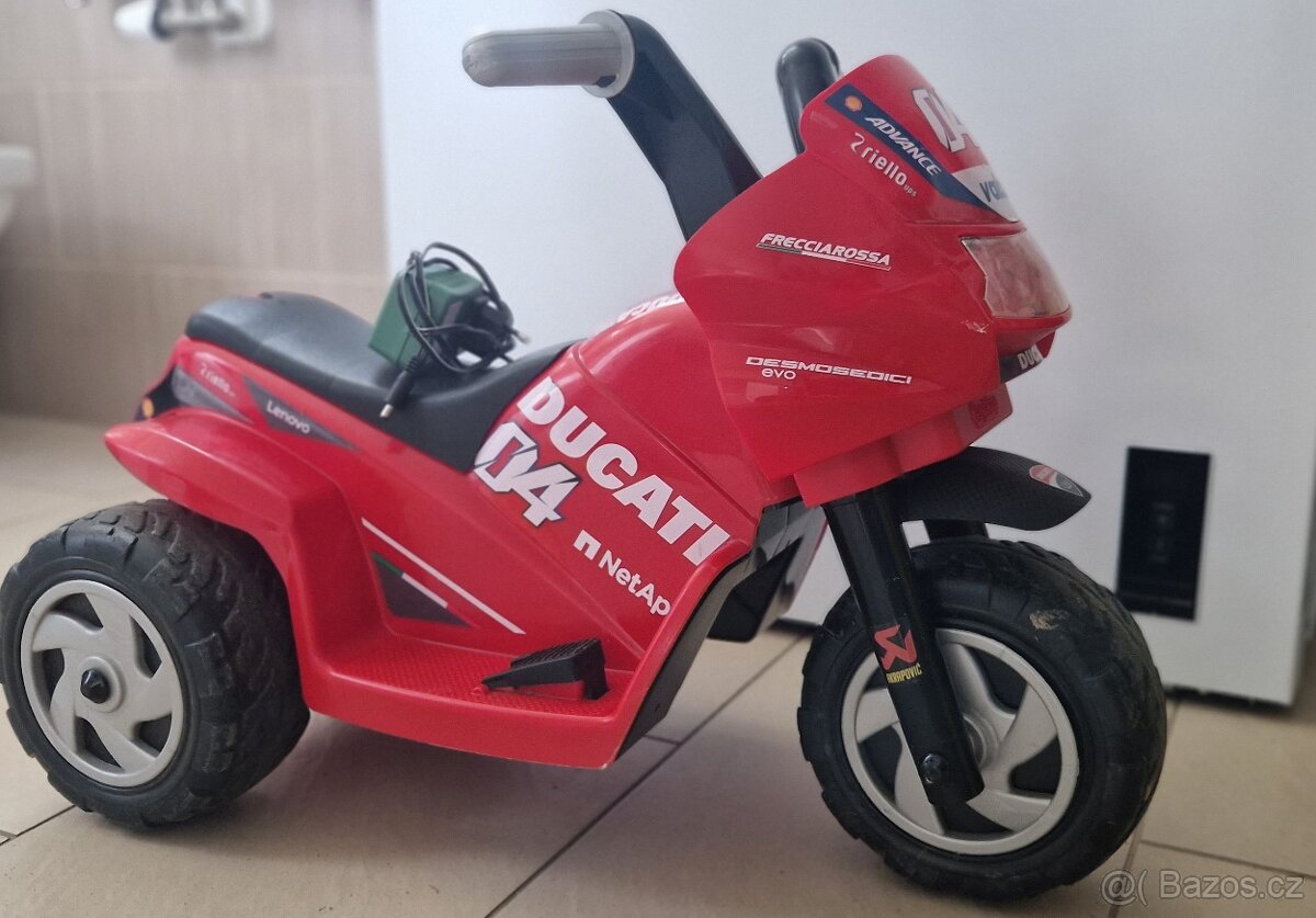Dětská elektrická motorka - tříkolka