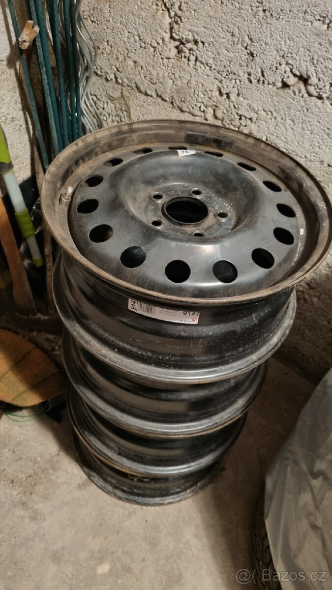Plechová kola Kia/Hyundai