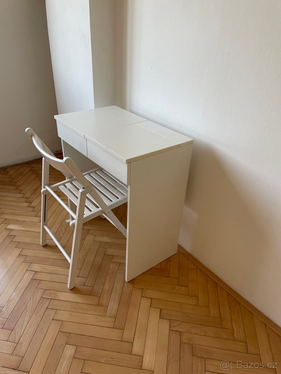 Toaletní stůl IKEA BRIMNES + skládací židle IKEA FRÖSVI