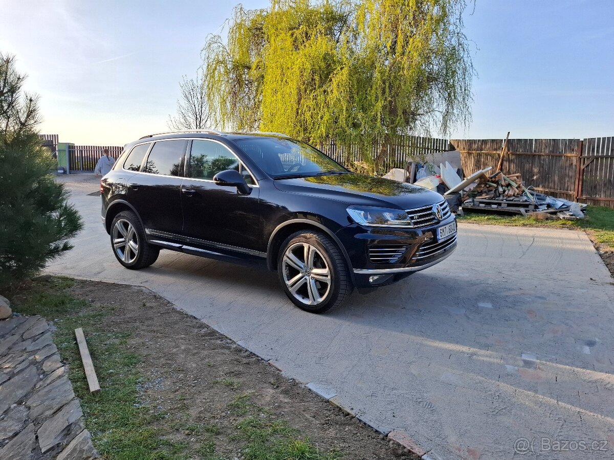 TOUAREG R-LINE