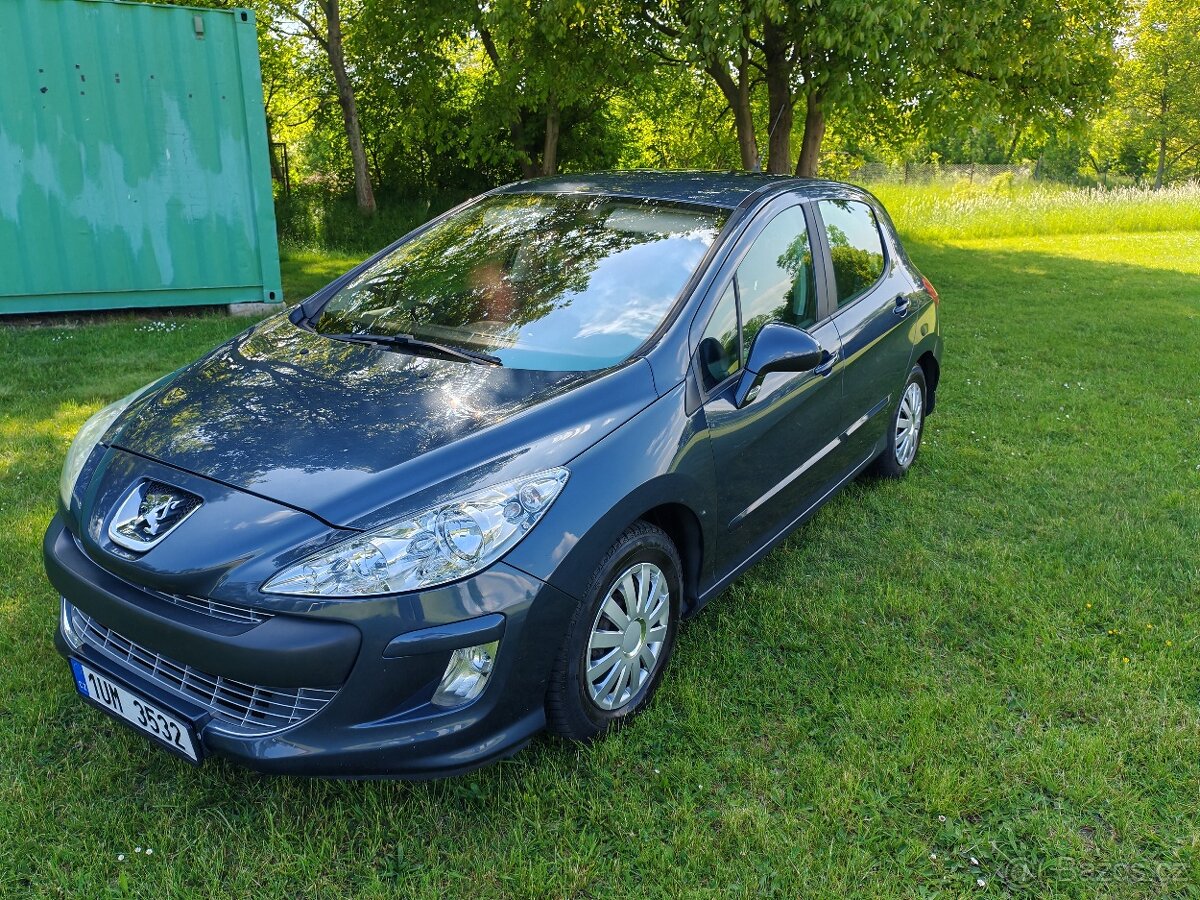 Osobní automobil