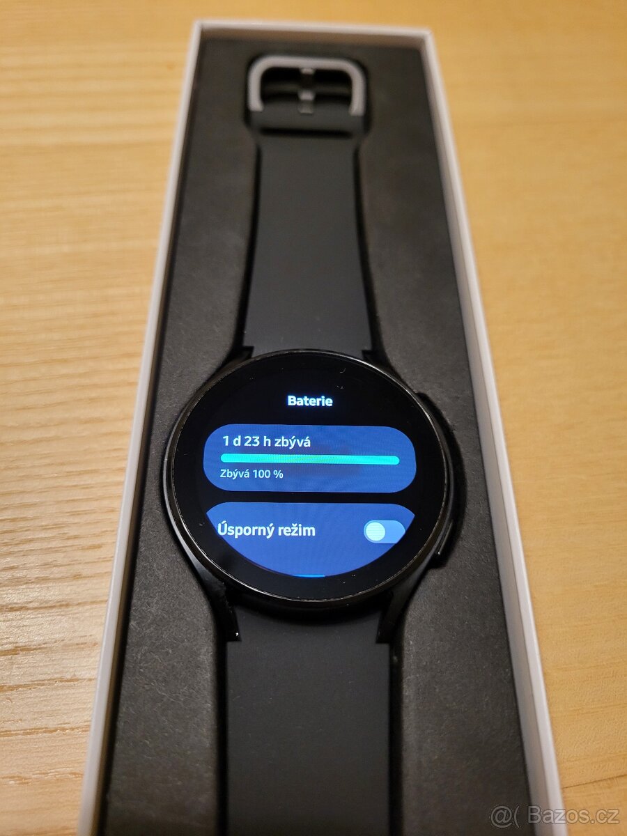 Samsung galaxy Watch 4 - 44mm TOP STAV