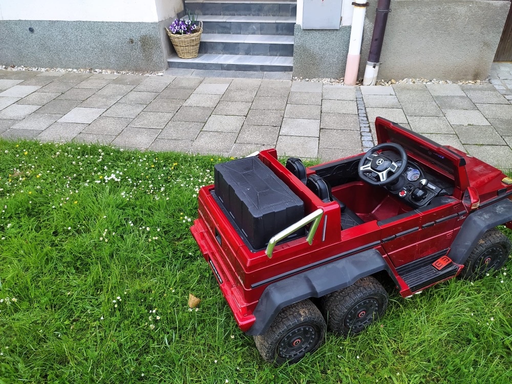Elektrické autíčko Mercedes G63 6x4 24V