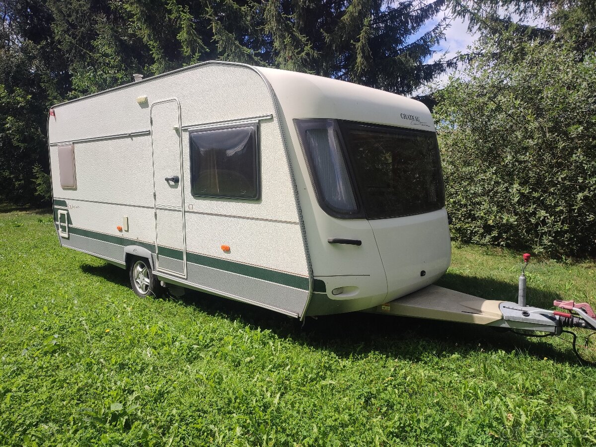 KRÁSNÝ CHATEAU 4 osoby, MOVER, stan, WC, franc. postel