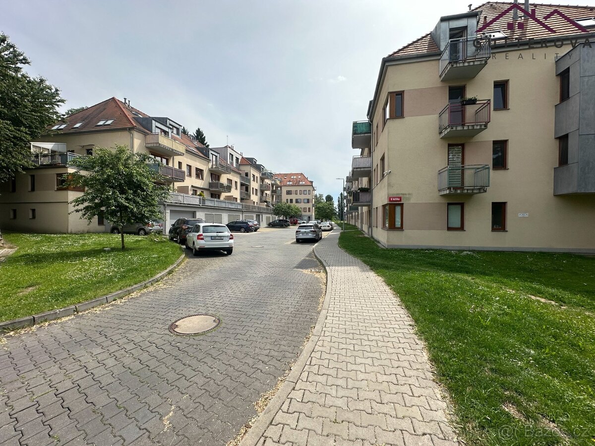 Pronájem byty 1+kk, 28 m2 - Plzeň - Východní Předměstí