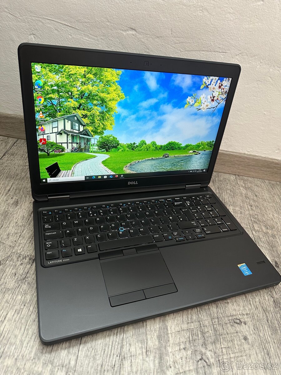 DELL LATITUDE - i7/SSD/2xGPU/8(16GB)/WIN