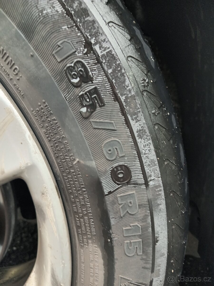 185/60 R15 + disky