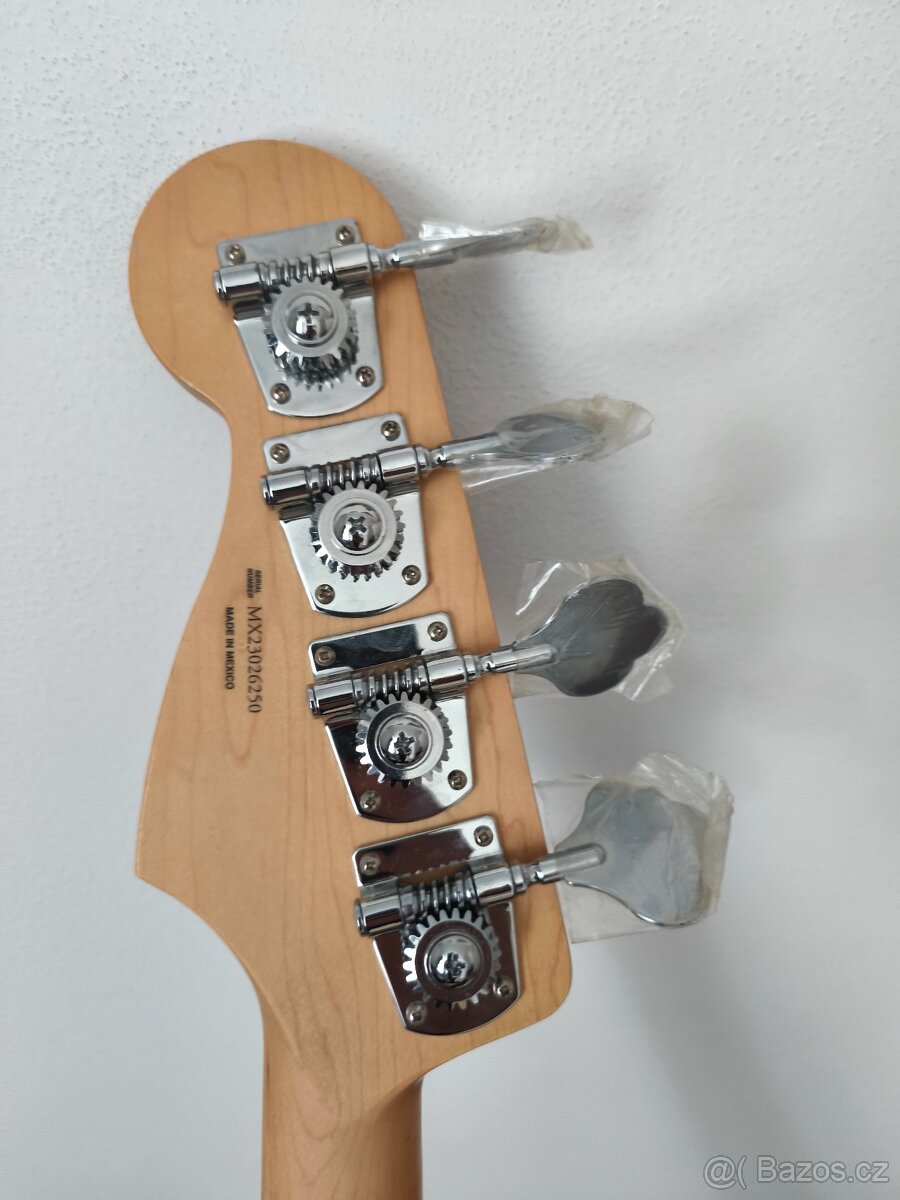 Fender baskytara