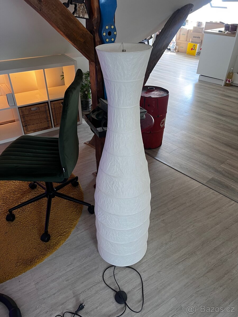 Papírová lampa