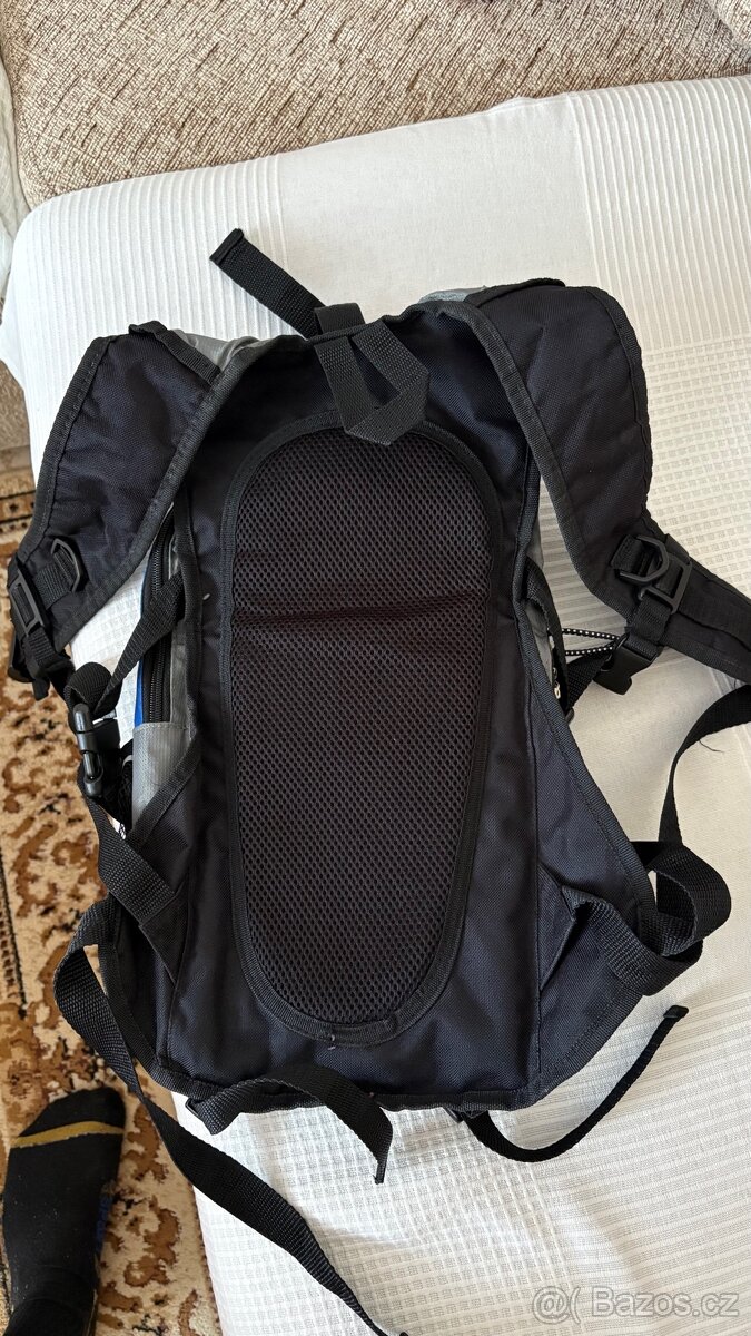 Batoh na kolo,turistiku
