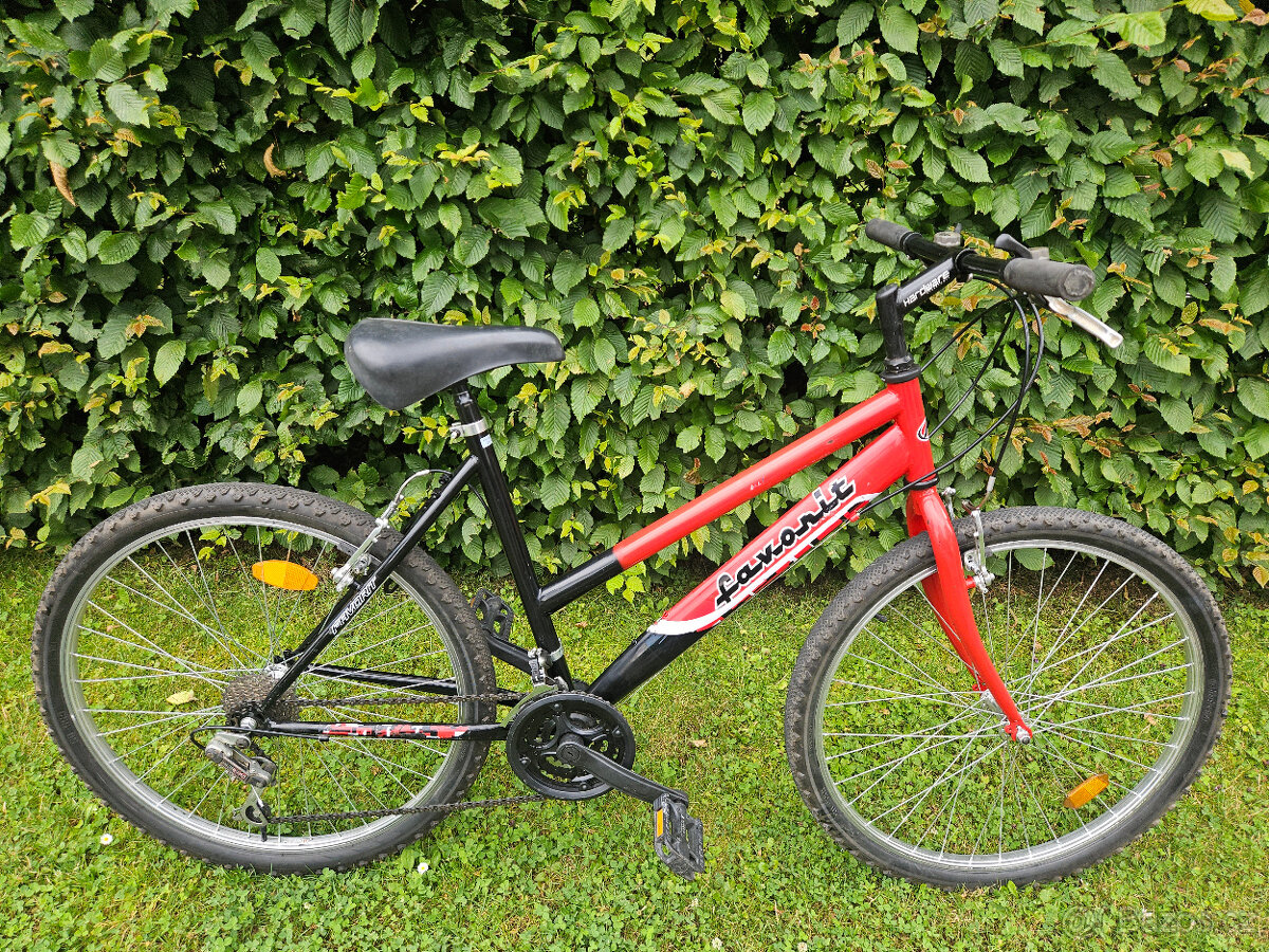Funkční 26" dámské horské kolo FAV, rám 19" od 160 cm