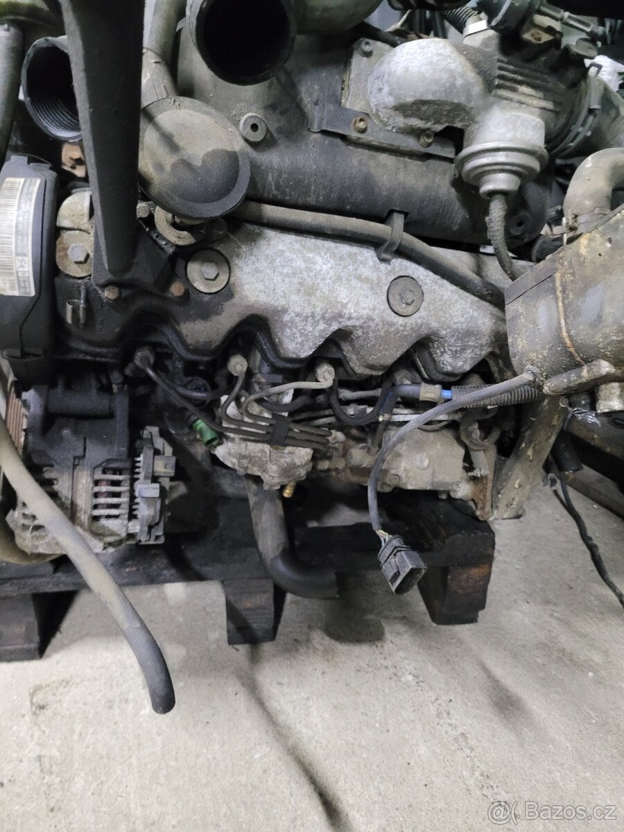 Motor Transporter T4 2,5 TDI typ motoru acv