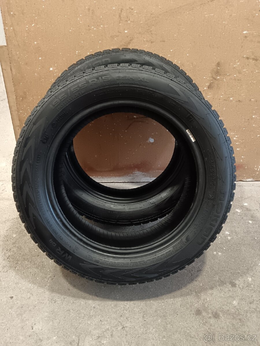195/55r15 nokian wr d4 zimní