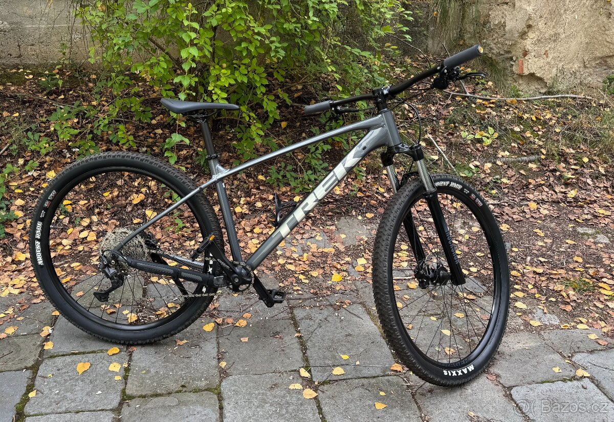 Prodám Trek Marlin 7, stáří 1 rok, v záruce