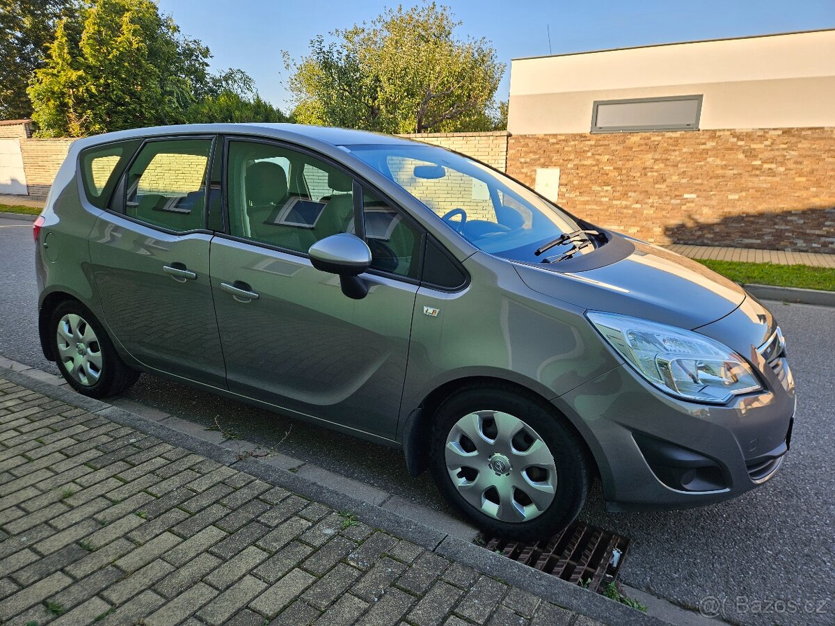 OPEL MERIVA 1.4 BENZÍN,88KW,TOP STAV,TAŽNÉ,DIGI KLIMA