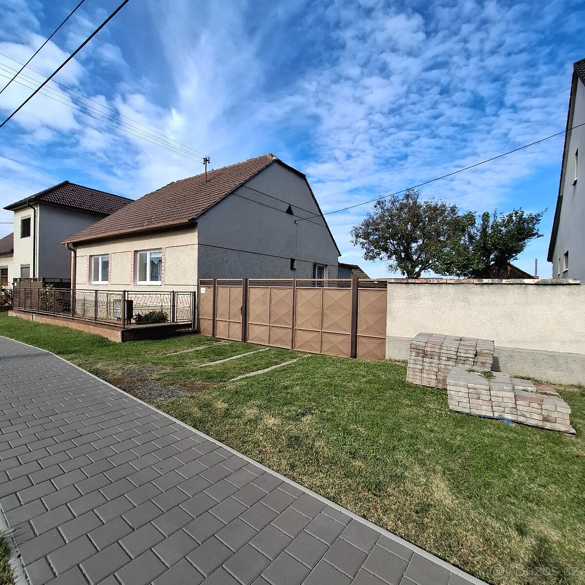 Predaj, rodinný dom Sekule, okr. Senica, SR