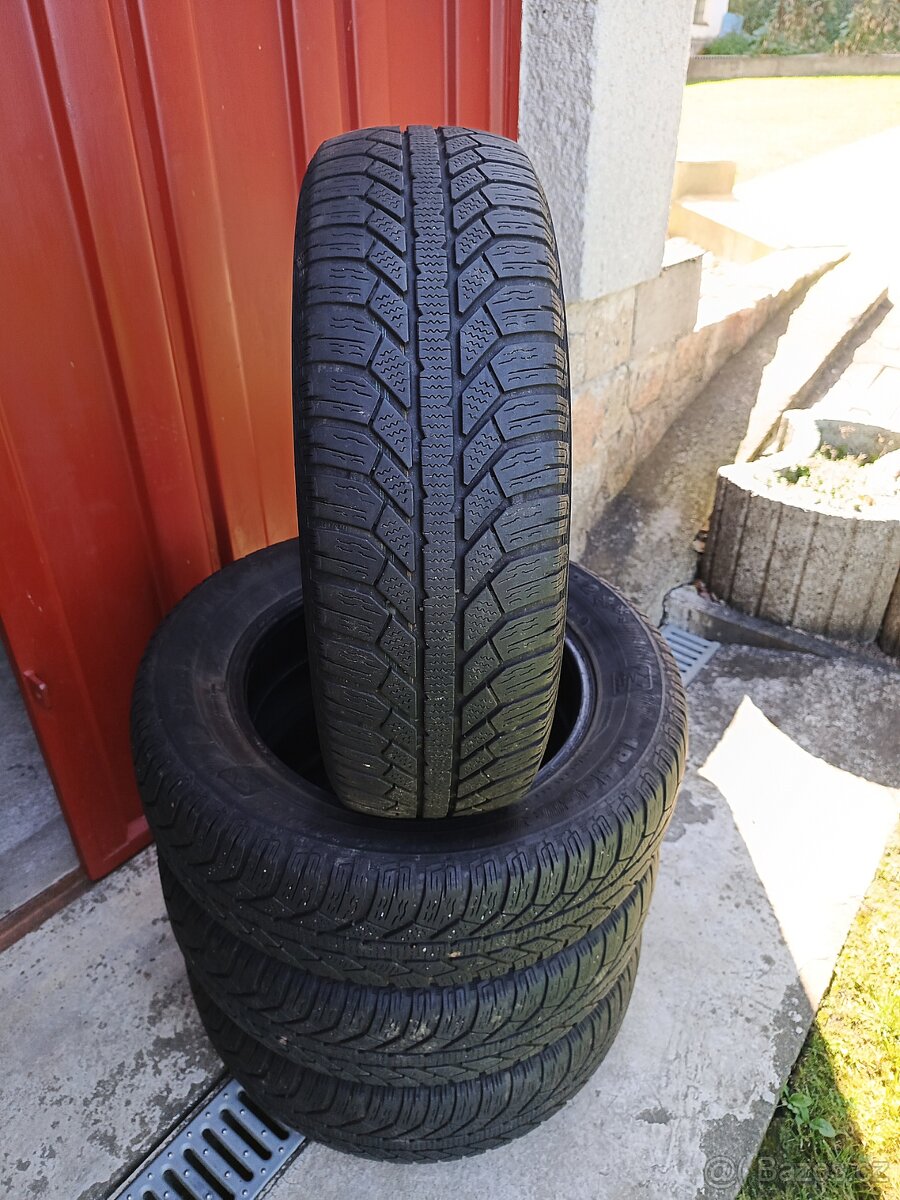 Pneu Semperito 185/65/15 zimní