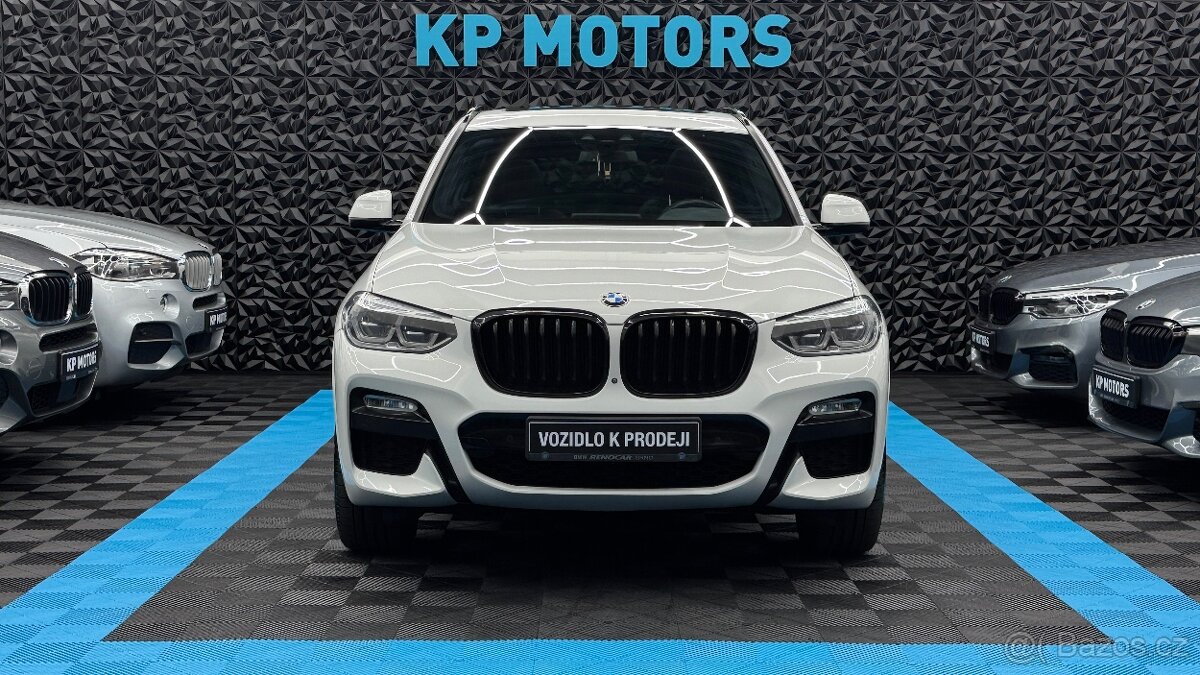 BMW X3 30d xDrive,G01,M paket,servis BMW,DPH,ČR,Výbava