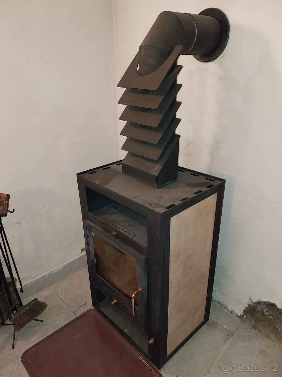 Krbová kamna ADRIA mini 8 kW.