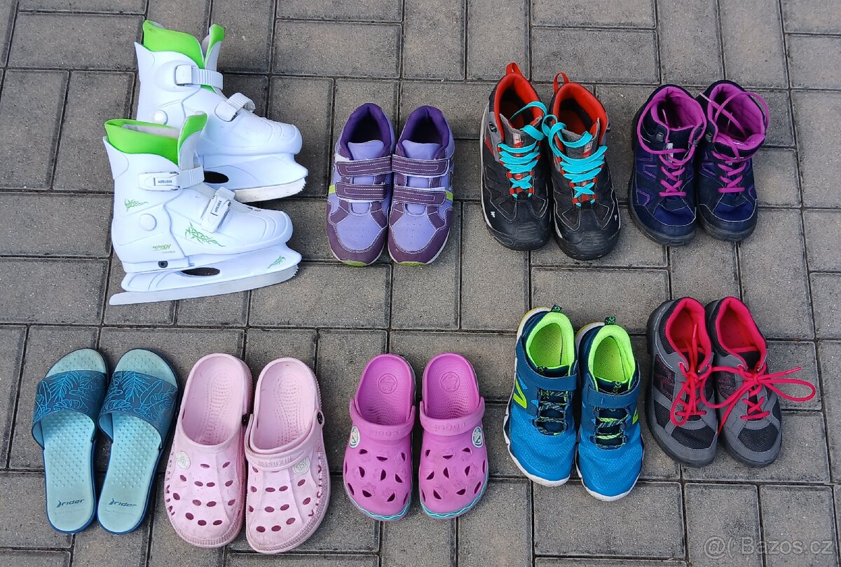 Prodám dětskou obuv