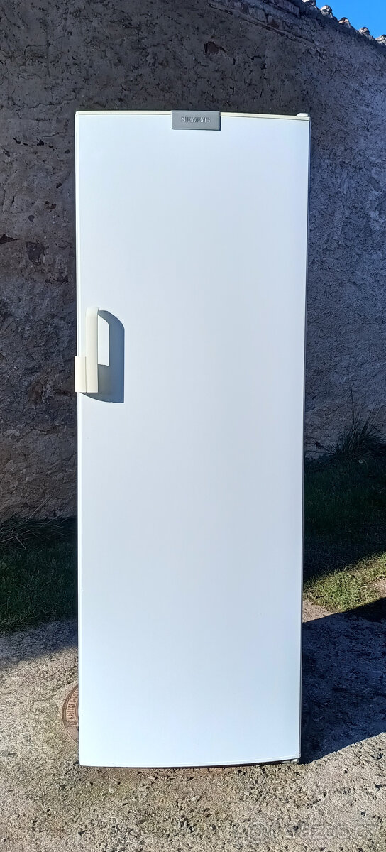 LEDNICE SIEMENS KS34RN00 - 323L - A+++