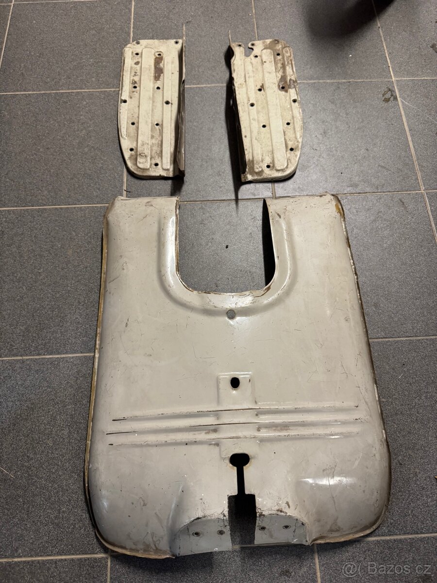 Jawa pionýr revma plechy původní barva hezky stav