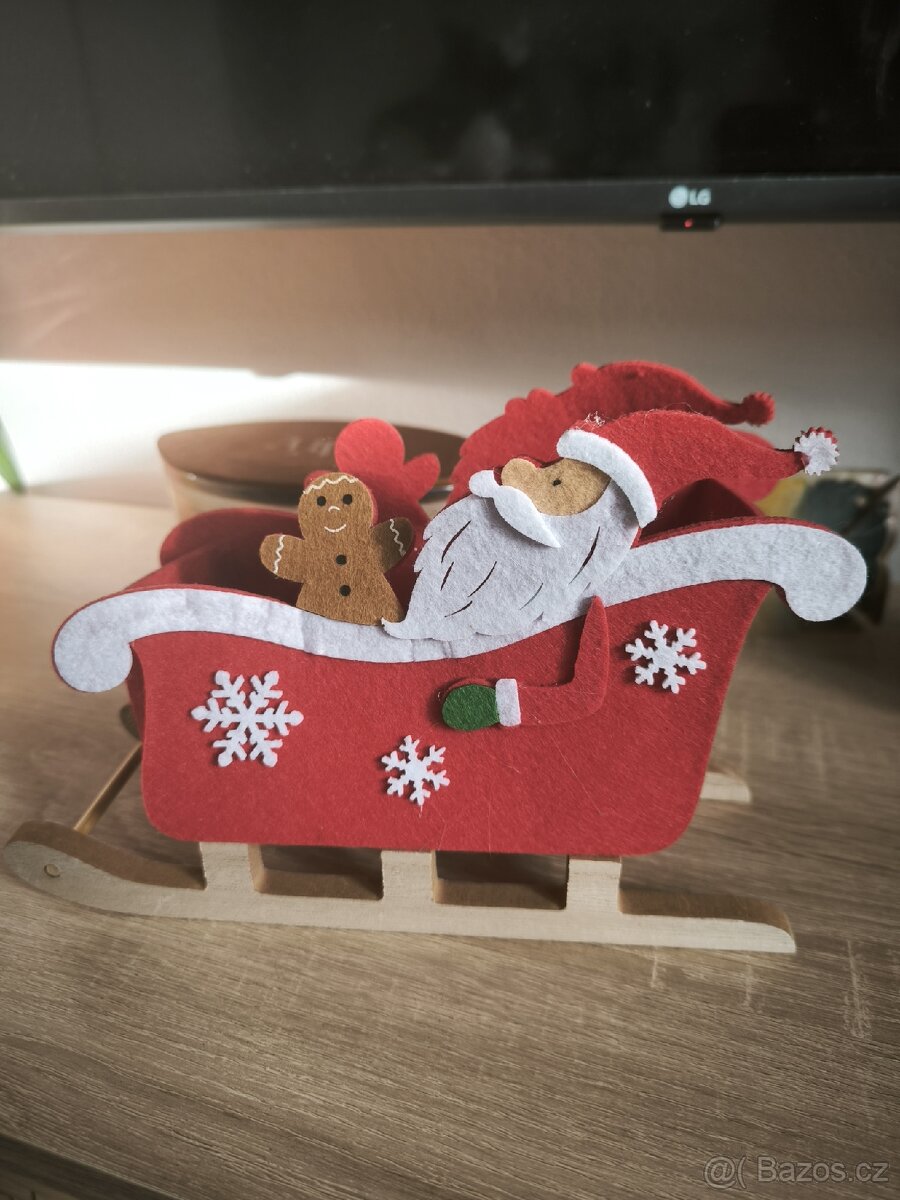 Vánoční dekorace sáňky Nové