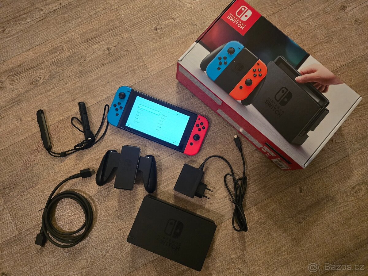 Nintendo Switch (1. generace) - skvělý stav