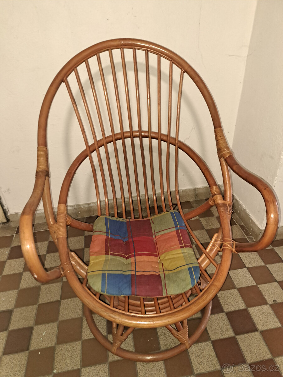 Ratanové otočné křeslo PARUS