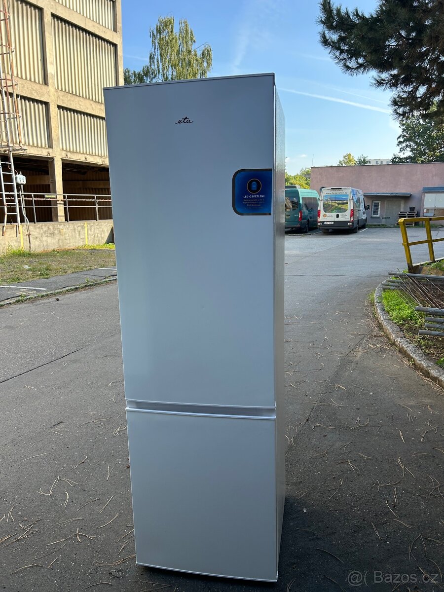 Dobrý den prodám ledničku ETA