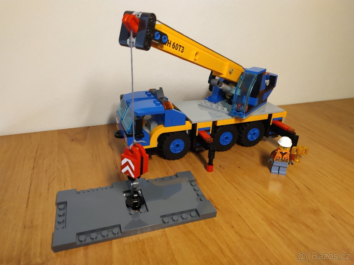 LEGO 60324 - Mobilní jeřáb