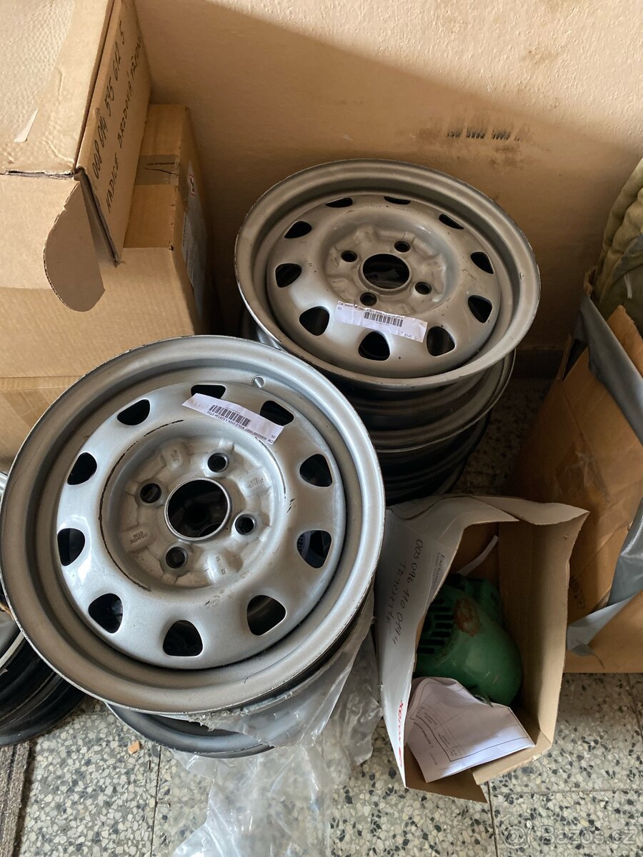 Disky škoda Felicia 13 org.nové