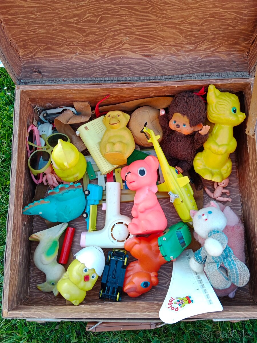 Starožitné hračky