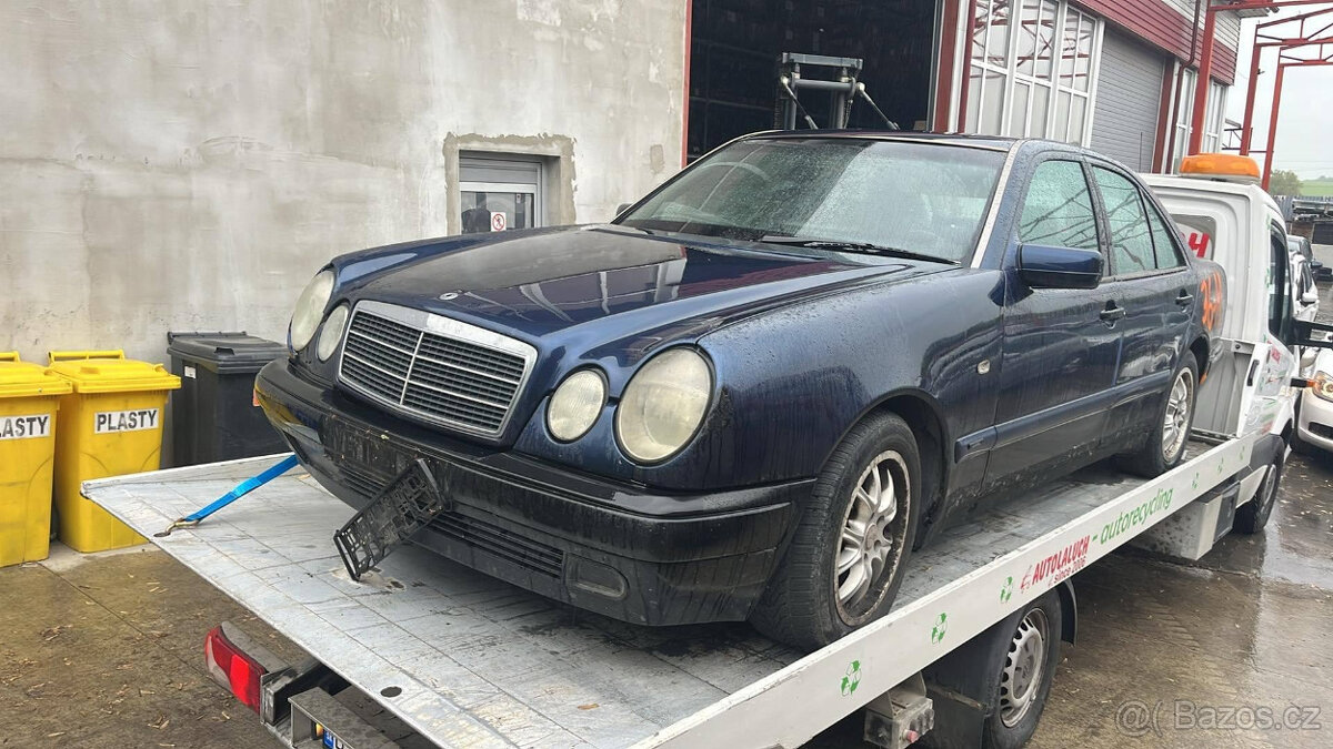Mercedes Benz E 240 125kw W210