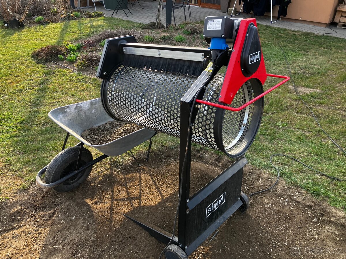 Katrovačka, přesívačka, prosévačka zeminy