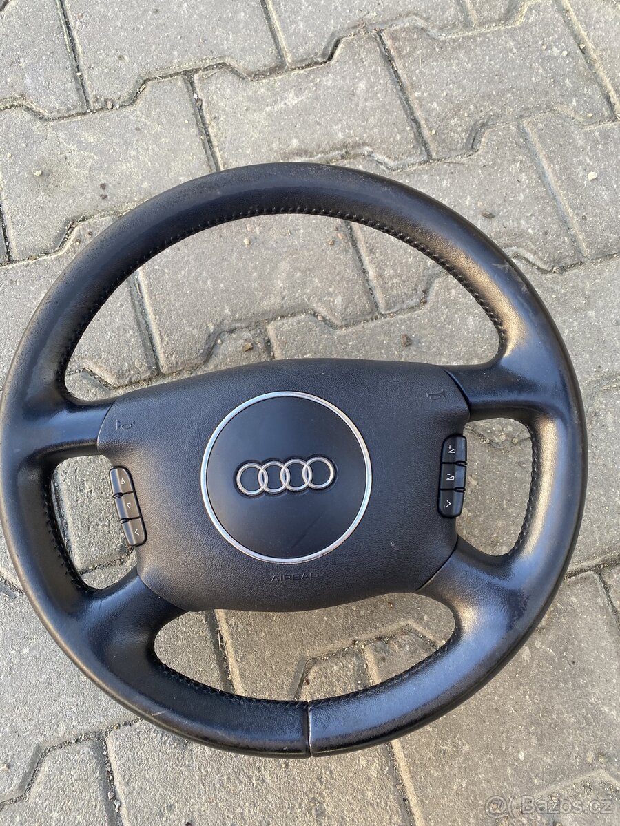 Audi a4/s4 volant